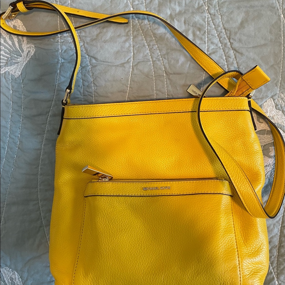 Michael Kors Yellow Pebble Leather Crossbody NWOT. 11in L 3in W 10in H